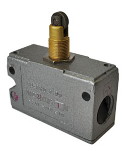 МП 1203 УХЛ3 исп.01, IP40, толкатель с продольным расположением ролика, комбинированный, винт  (ЭТ)